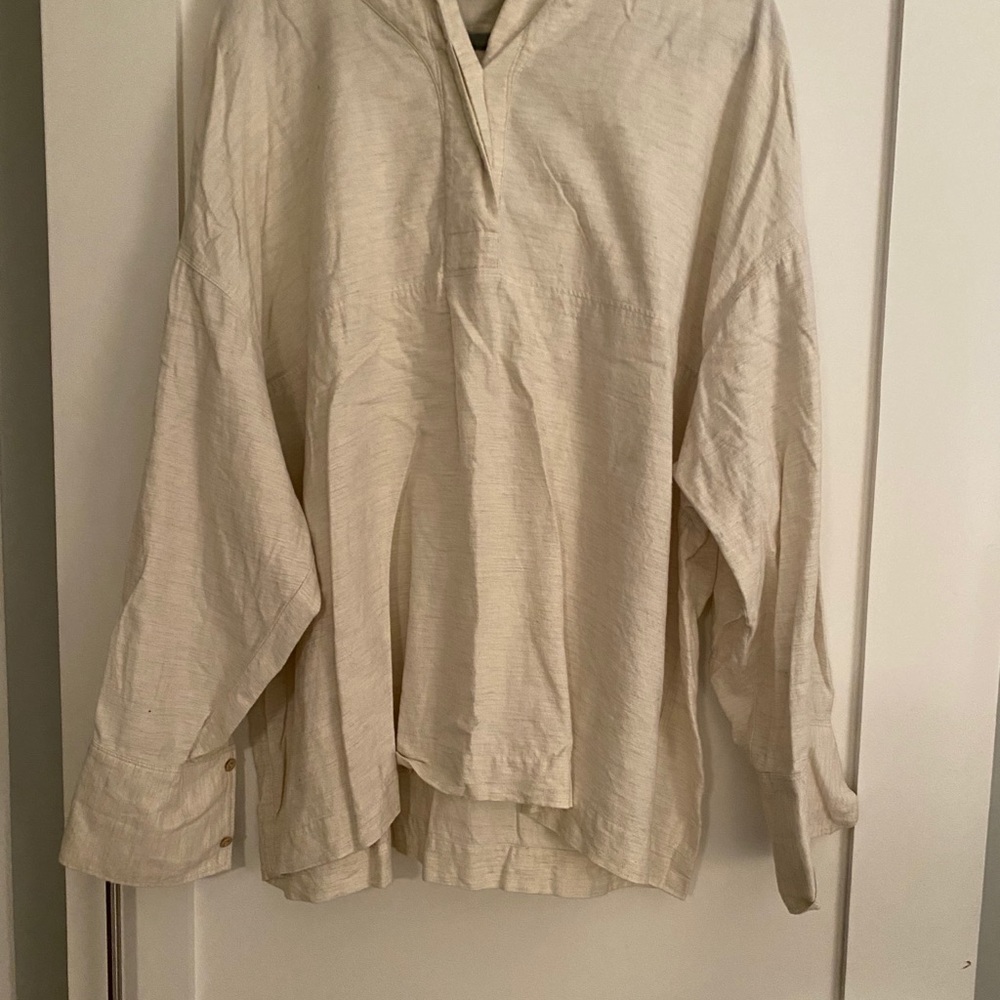 Elizabeth and James cream hoodie